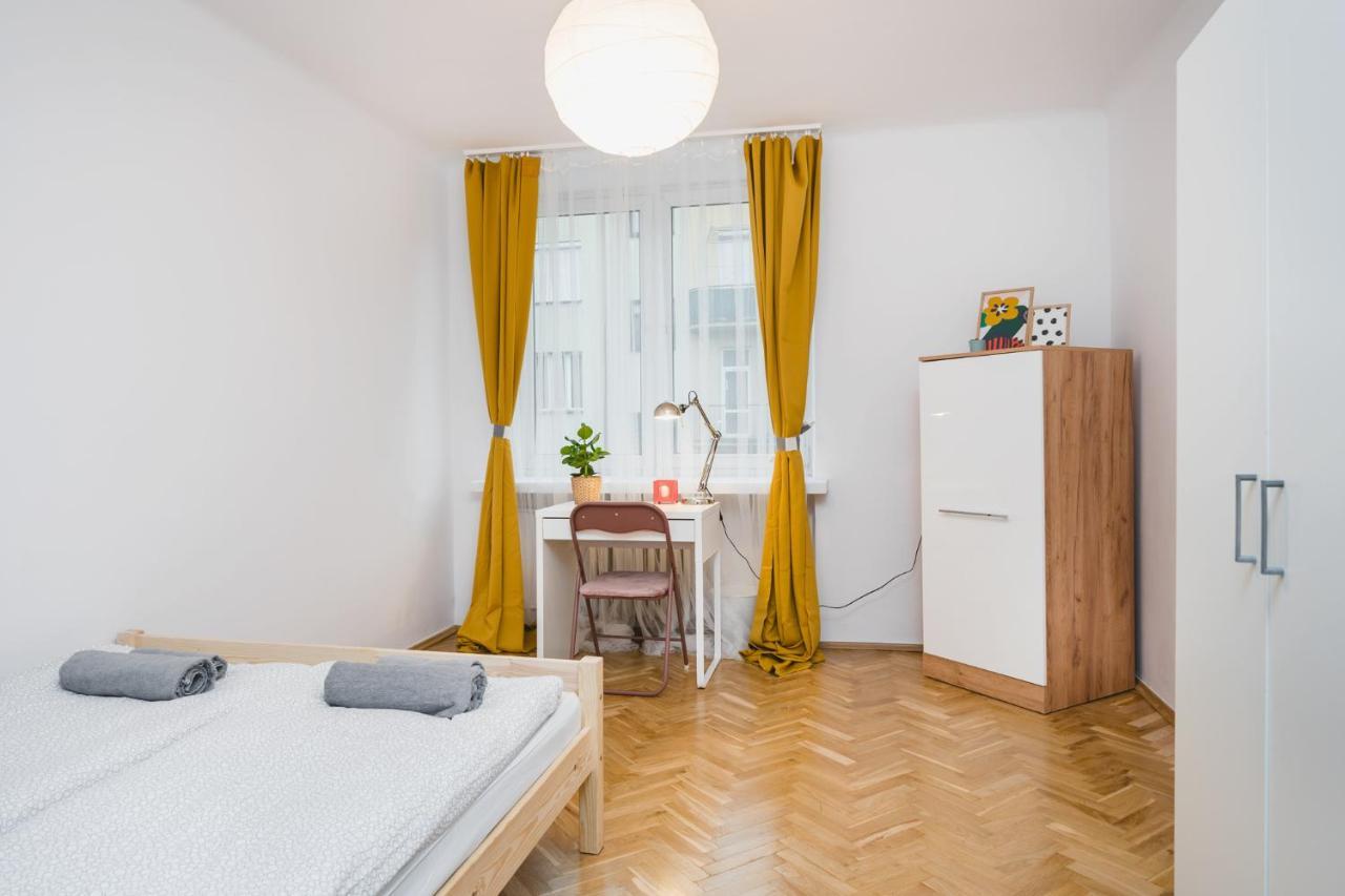 Sunshine Parkside Hideaway - 3 Bedroom - By Upstairs Krakow Luaran gambar